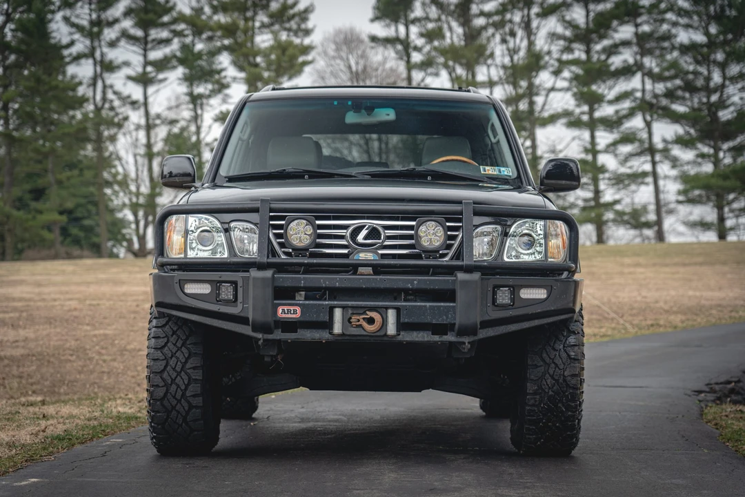 2006 Lexus LX 2nd Gen - Image 13 of 31