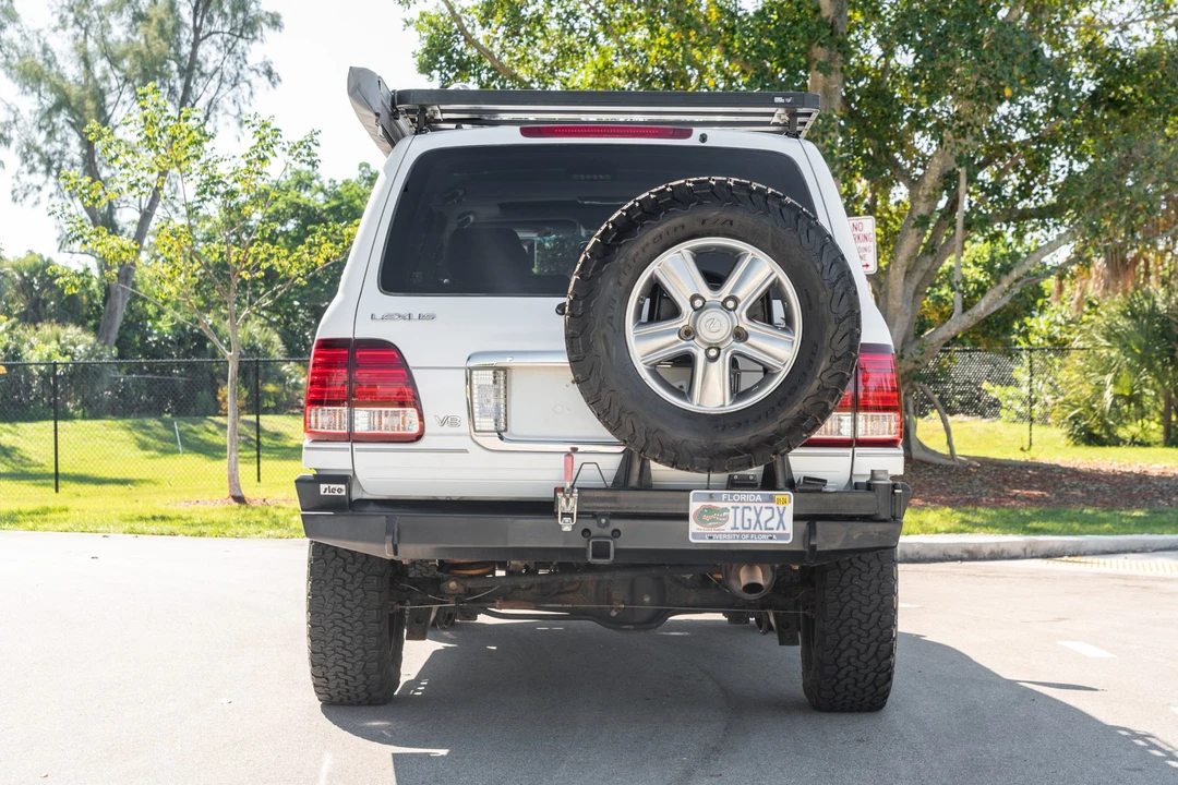 2006 Lexus LX 2nd Gen - Image 7 of 31