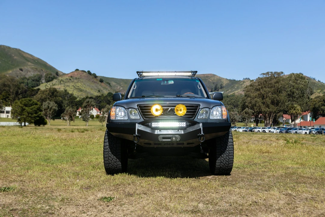 2006 Lexus LX 2nd Gen - Image 16 of 31