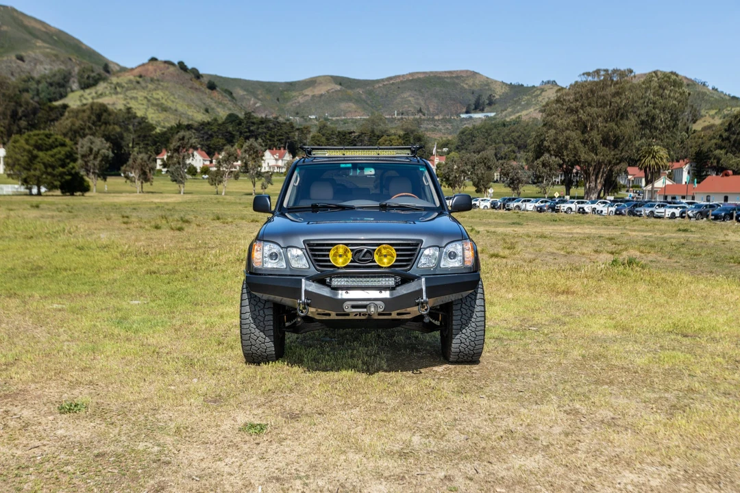 2006 Lexus LX 2nd Gen - Image 14 of 31