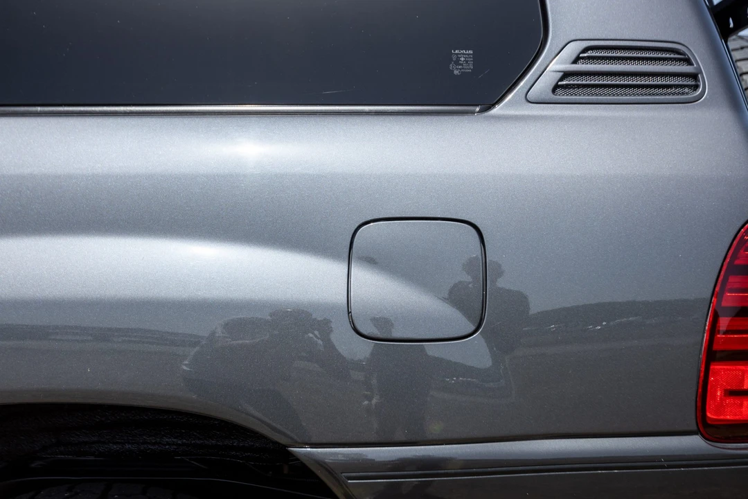2006 Lexus LX 2nd Gen - Image 31 of 31