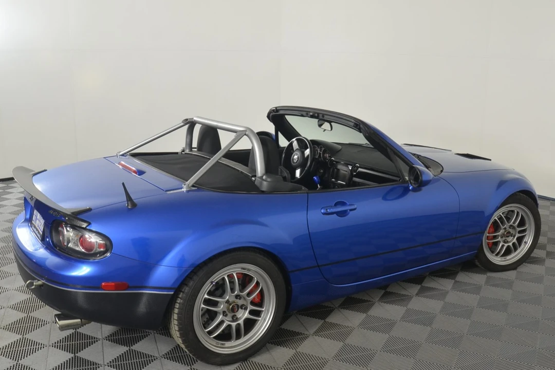 2006 Mazda NC MX-5 Miata - Image 15 of 31