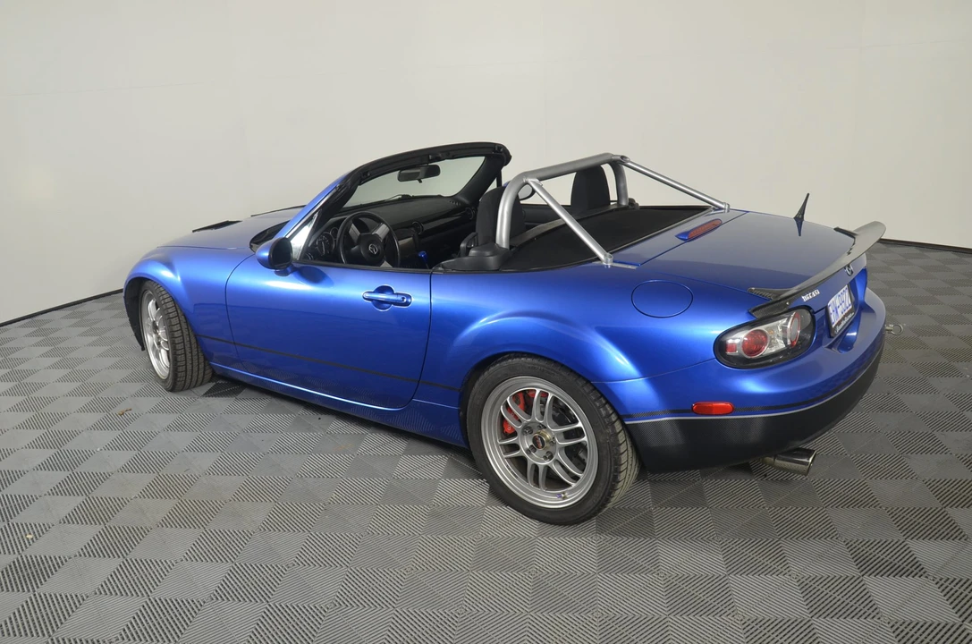 2006 Mazda NC MX-5 Miata - Image 19 of 31
