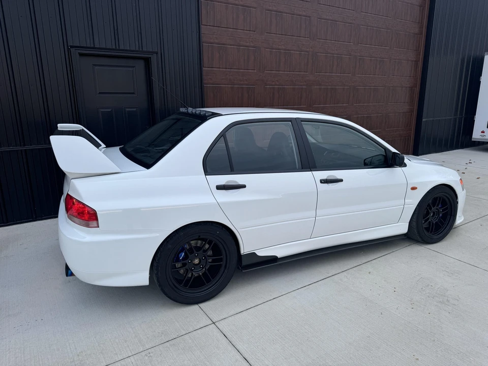 2006 Mitsubishi Lancer Evolution IX 8th Gen - Image 11 of 31