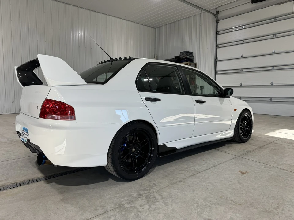 2006 Mitsubishi Lancer Evolution IX 8th Gen - Image 26 of 31