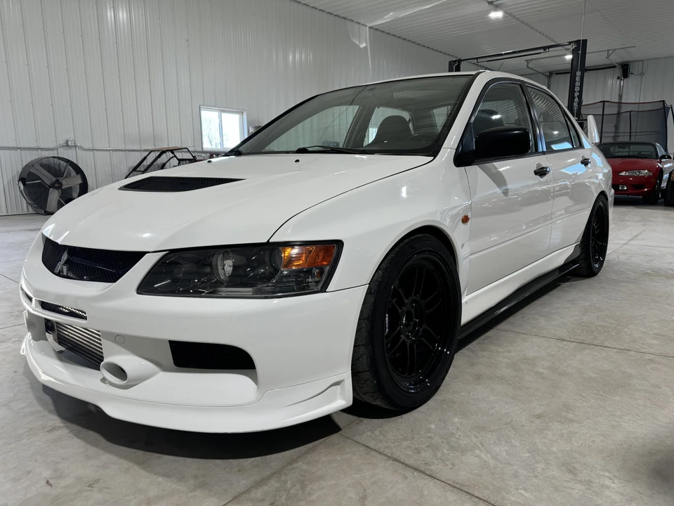 2006 Mitsubishi Lancer Evolution IX 8th Gen - Image 21 of 31