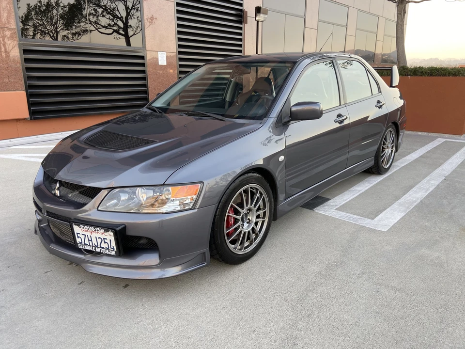 2006 Mitsubishi Lancer Evolution IX 8th Gen - Image 2 of 31