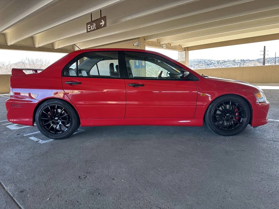 2006 Mitsubishi Lancer Evolution IX 8th Gen - Image 12 of 31