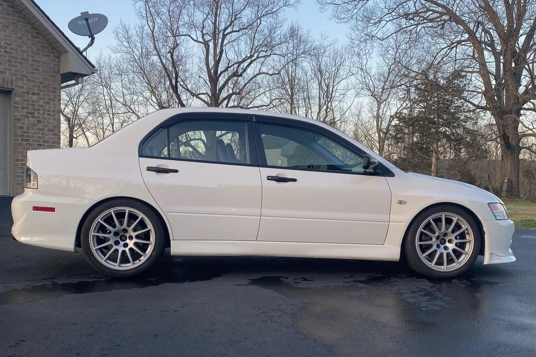 2006 Mitsubishi Lancer Evolution IX 8th Gen - Image 18 of 31