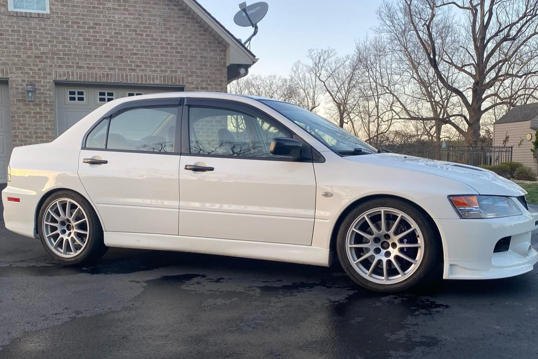 2006 Mitsubishi Lancer Evolution IX 8th Gen - Image 19 of 31