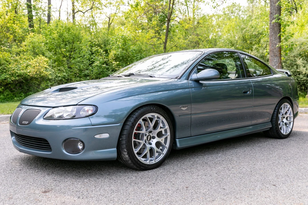 2006 Pontiac GTO 4th Gen - Image 2 of 31