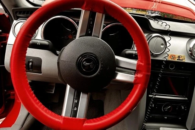 2007 Ford S197 Mustang - Image 5 of 7