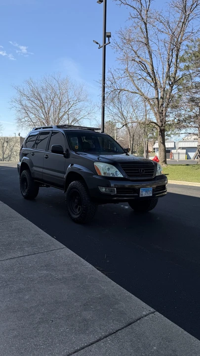 2007 Lexus GX 1st Gen - Image 13 of 31