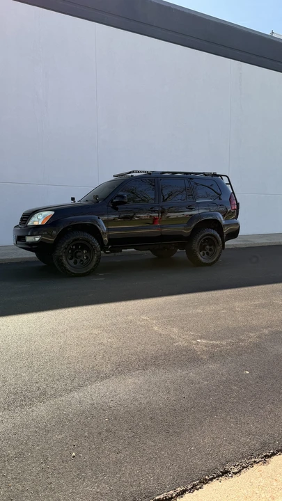 2007 Lexus GX 1st Gen - Image 5 of 31