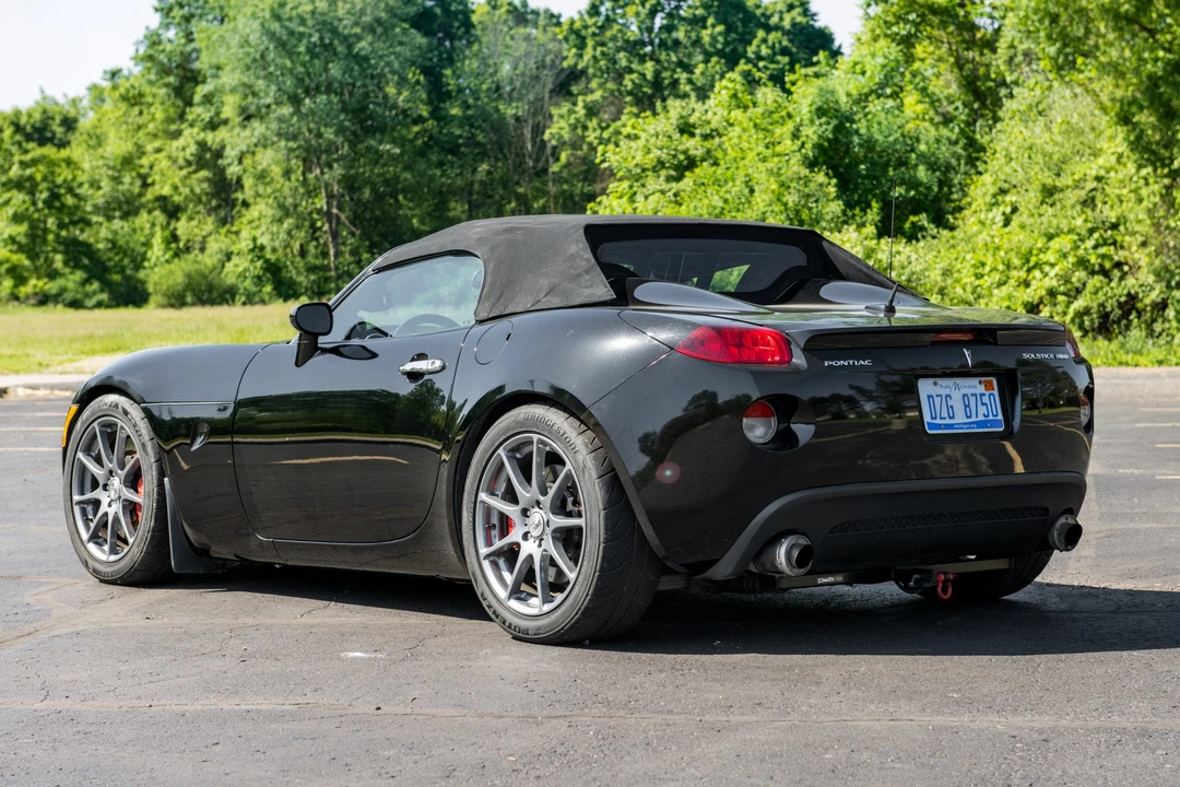 2007 Pontiac Solstice GXP - Image 16 of 31