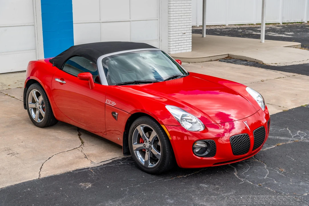 2007 Pontiac Solstice GXP - Image 4 of 31