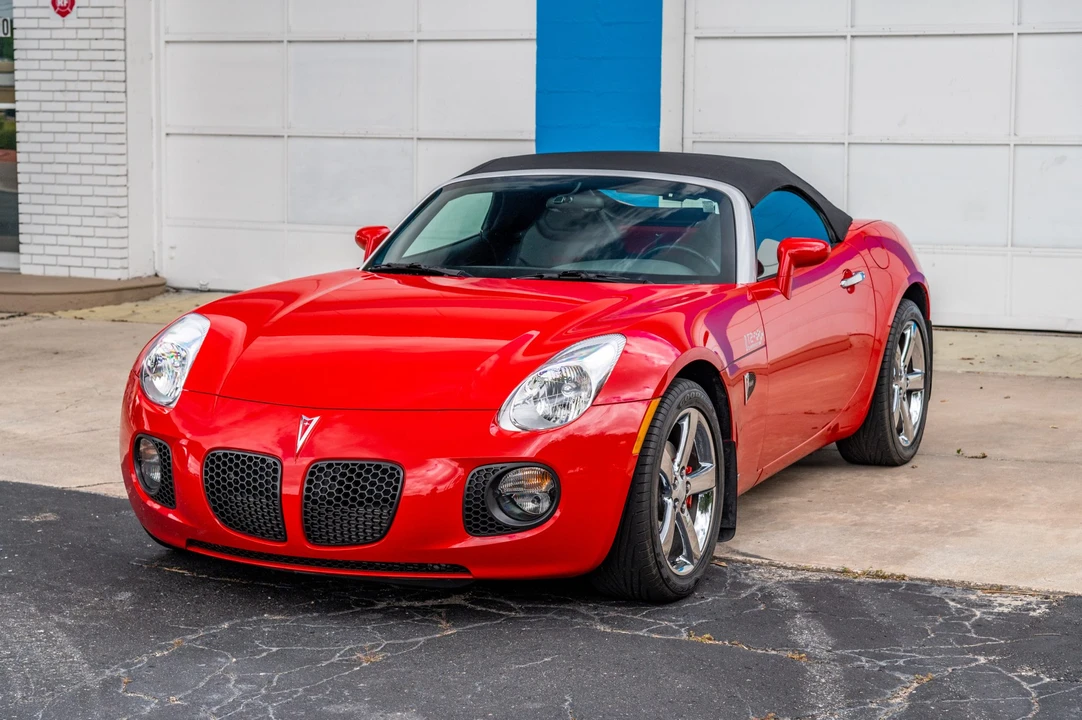 2007 Pontiac Solstice GXP - Image 9 of 31