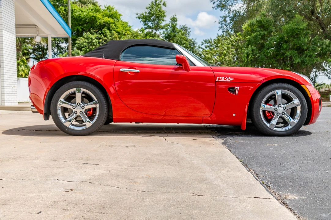 2007 Pontiac Solstice GXP - Image 23 of 31