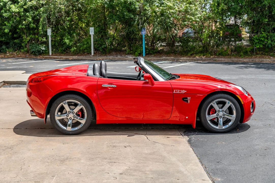 2007 Pontiac Solstice GXP - Image 25 of 31