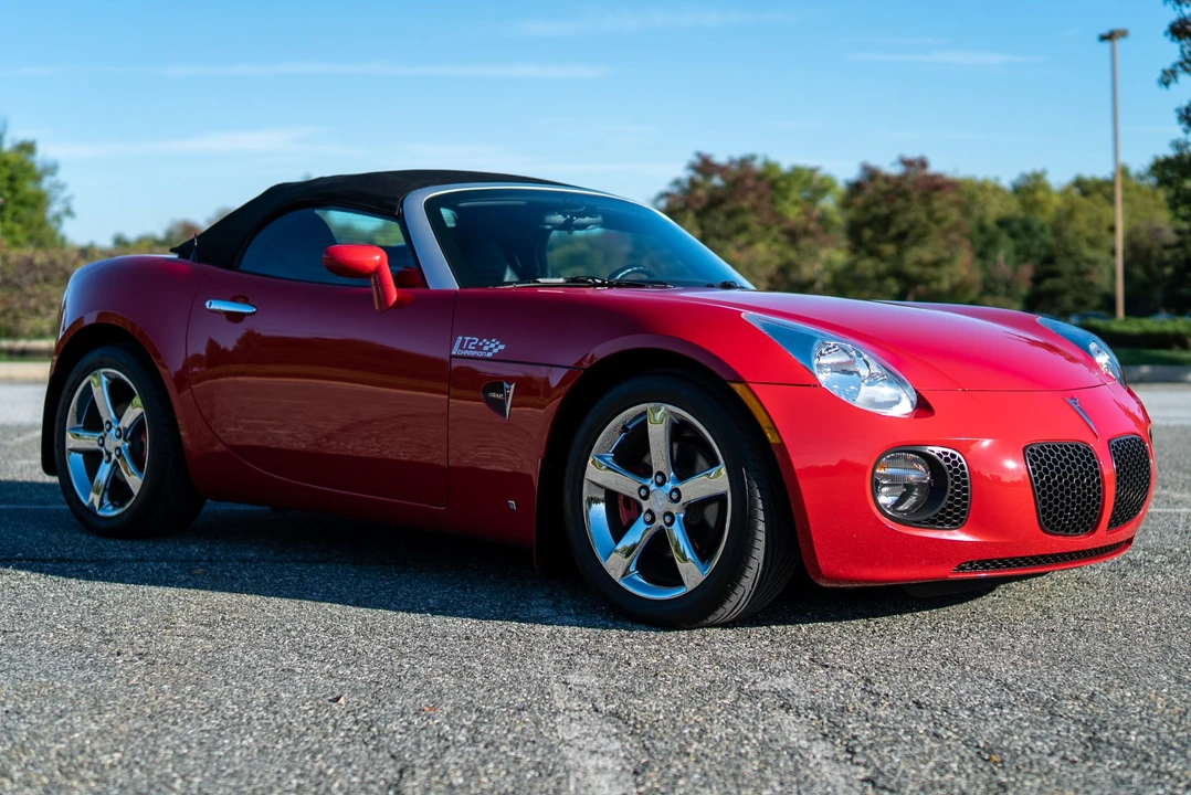 2007 Pontiac Solstice GXP - Image 18 of 31