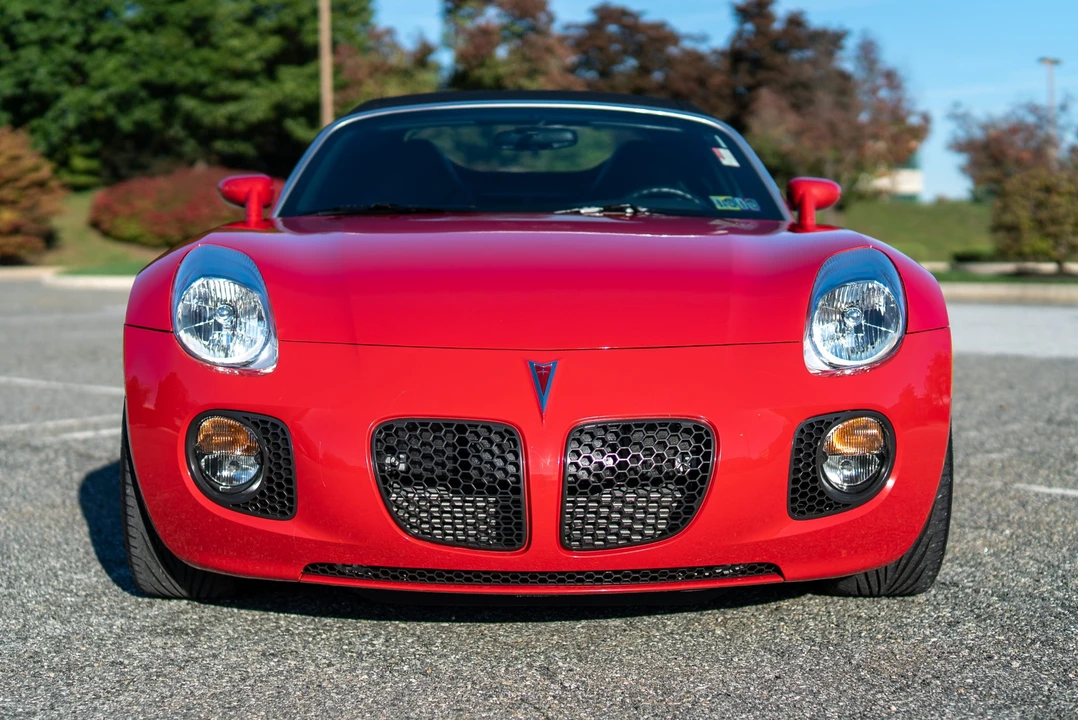 2007 Pontiac Solstice GXP - Image 16 of 31