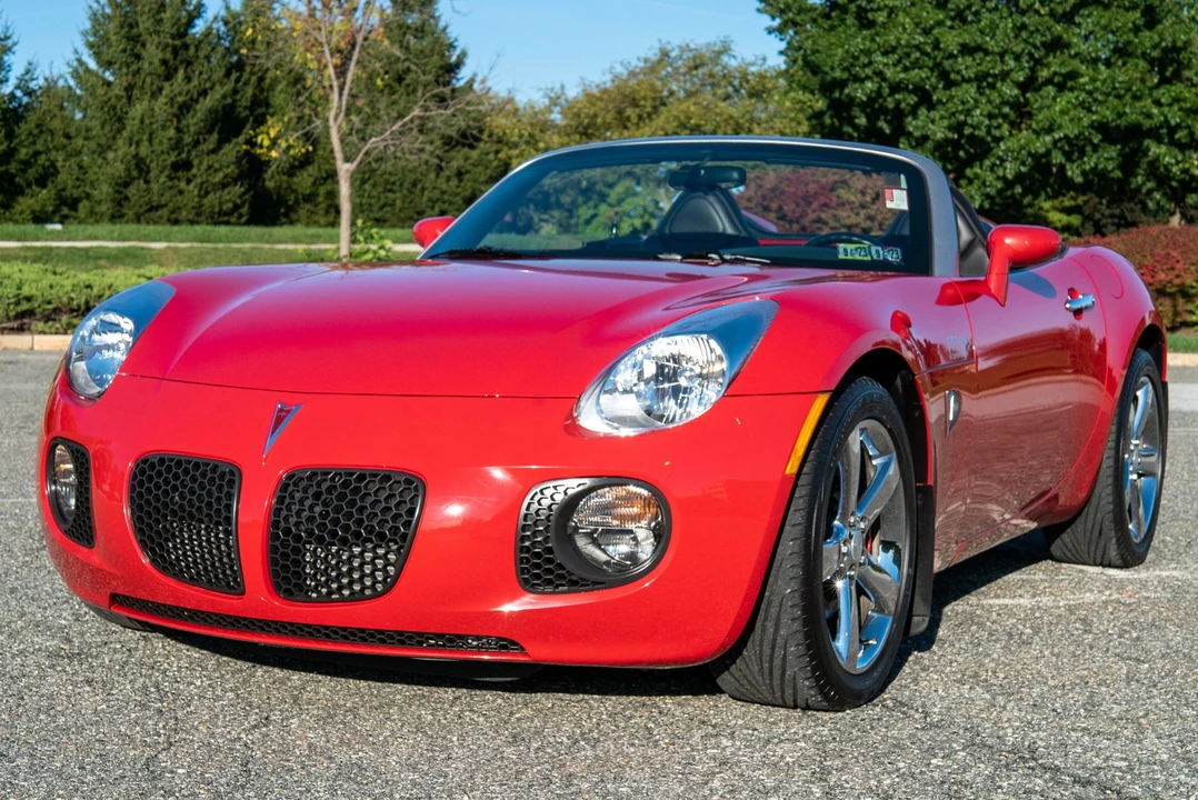 2007 Pontiac Solstice GXP - Image 3 of 31