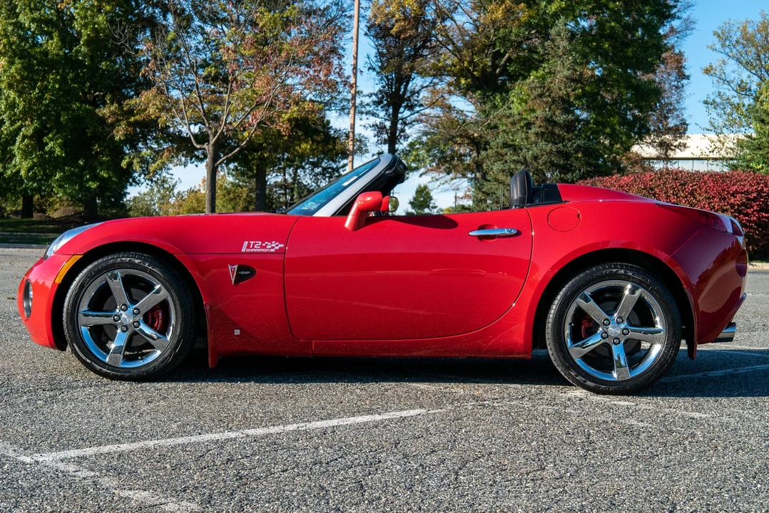 2007 Pontiac Solstice GXP - Image 13 of 31