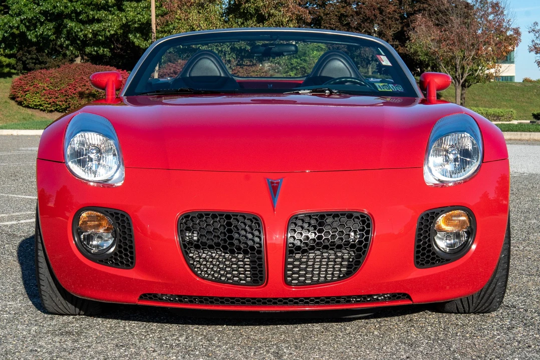 2007 Pontiac Solstice GXP - Image 4 of 31