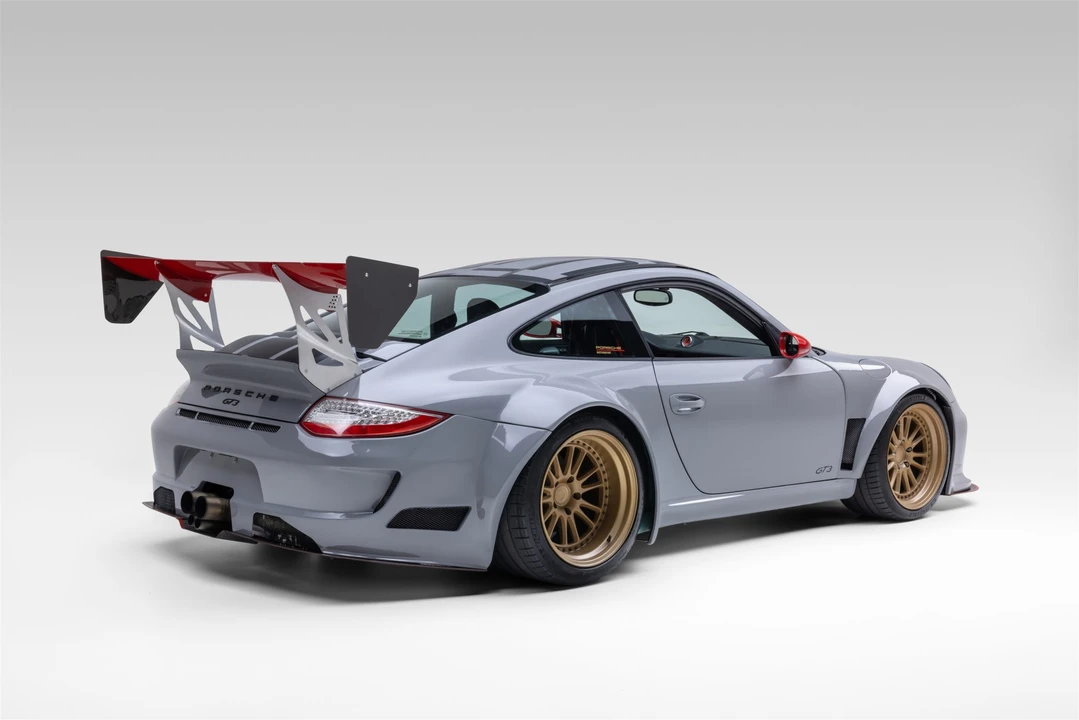 2007 Porsche - Image 9 of 31