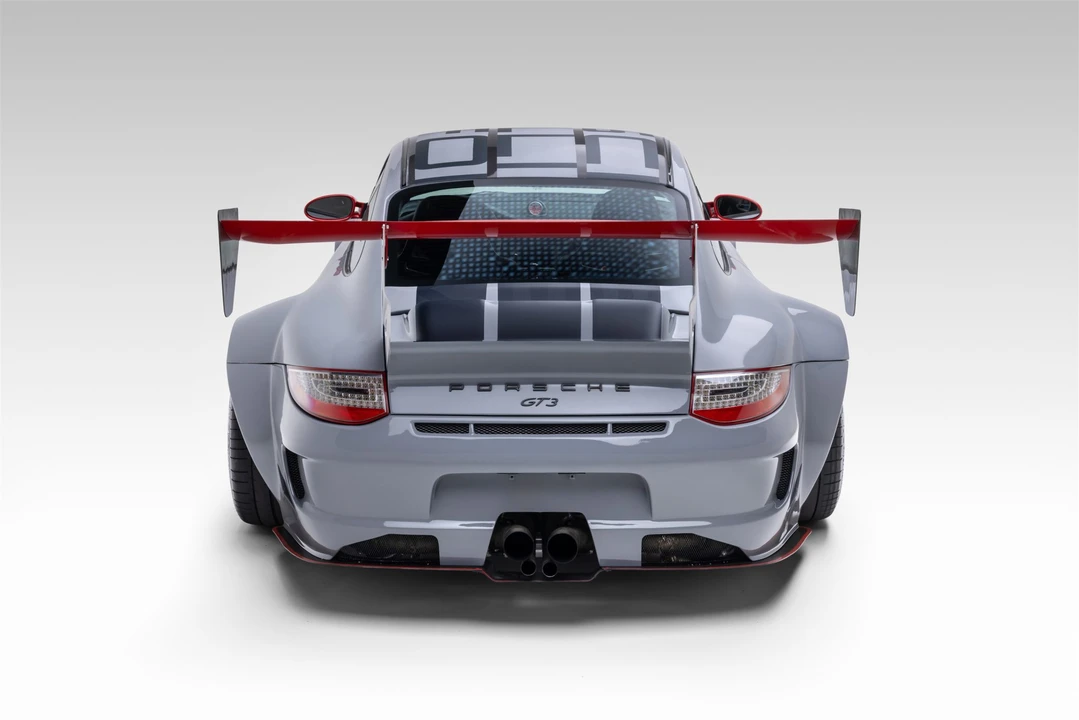 2007 Porsche - Image 13 of 31