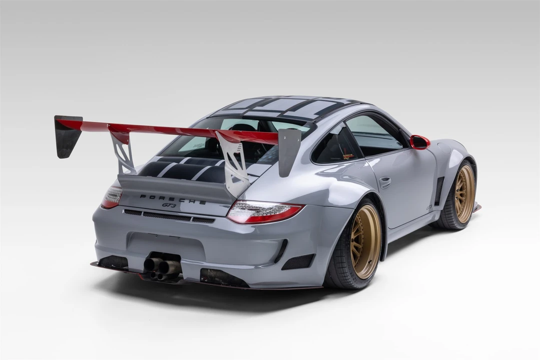 2007 Porsche - Image 10 of 31