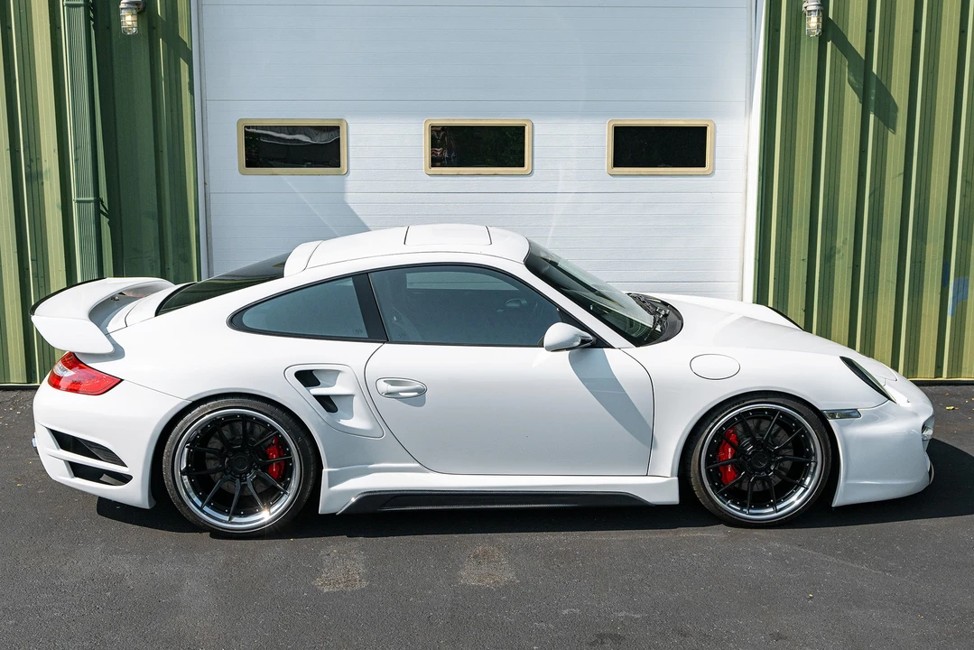 2007 Porsche 997 Turbo - Image 2 of 31