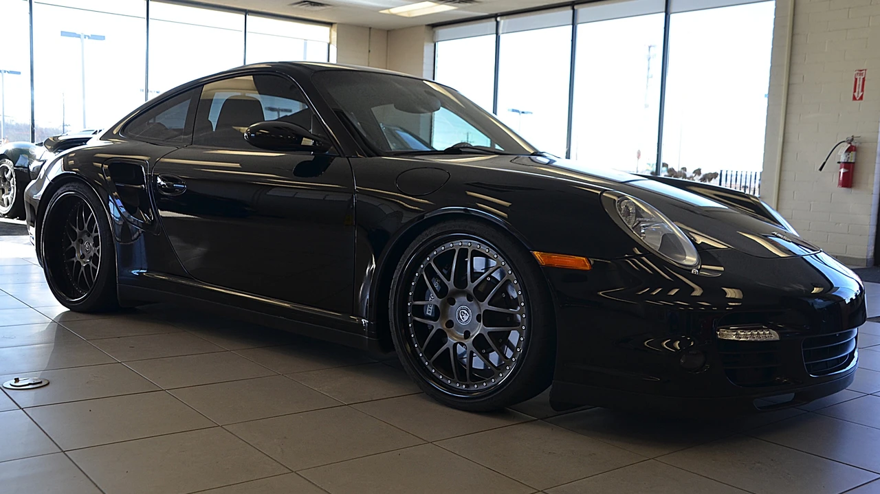 2007 Porsche 997 Turbo - Image 8 of 31