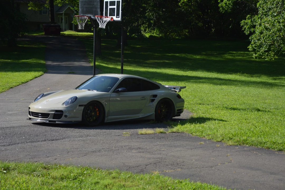 2007 Porsche 997 Turbo - Image 2 of 31