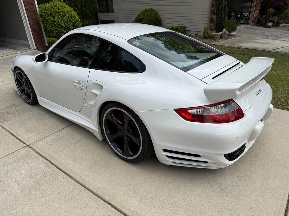 2007 Porsche 997 Turbo - Image 9 of 31