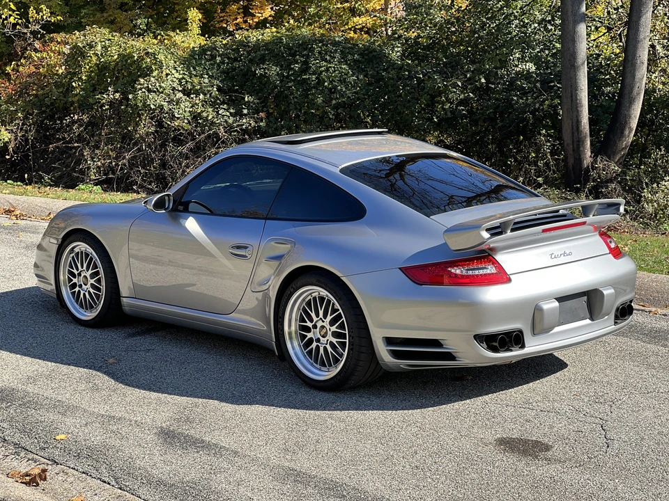 2007 Porsche 997 Turbo - Image 25 of 31