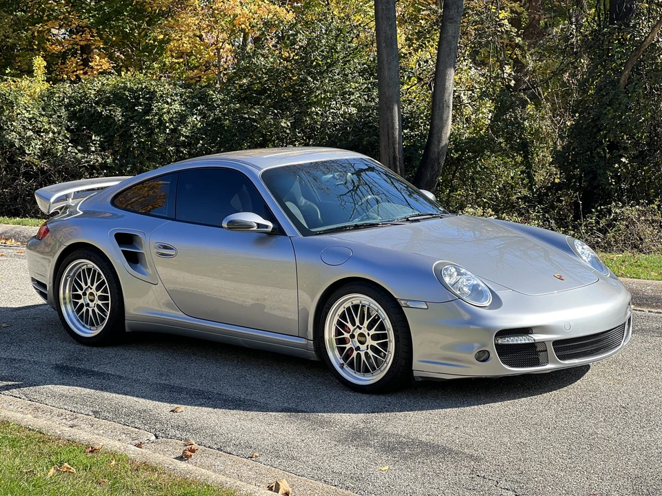 2007 Porsche 997 Turbo - Image 4 of 31