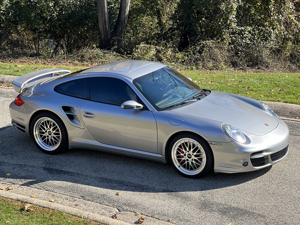 2007 Porsche 997 Turbo - Image 3 of 31
