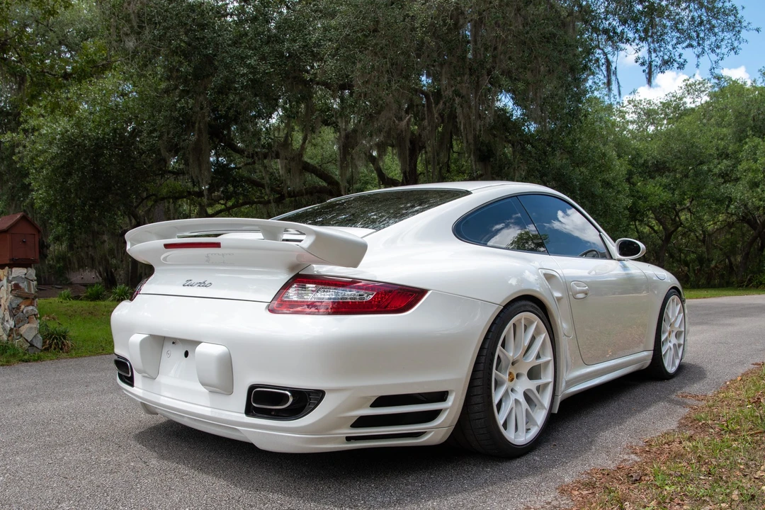 2007 Porsche 997 Turbo - Image 30 of 31