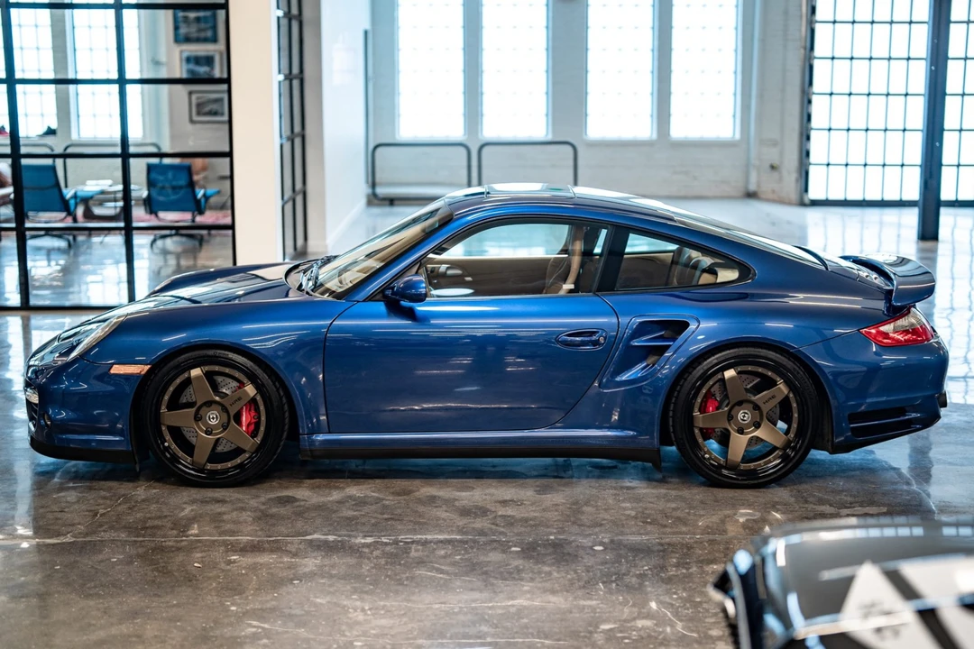 2007 Porsche 997 Turbo - Image 9 of 31