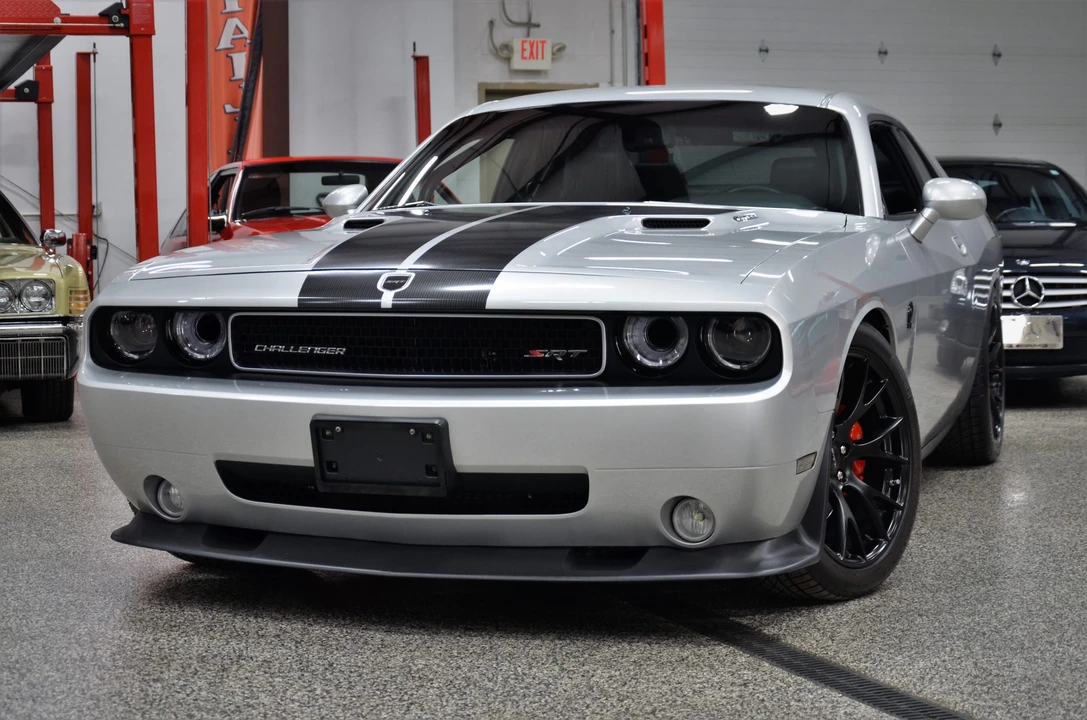 2008 Dodge Challenger SRT8 & 392 3rd Gen - Image 28 of 31