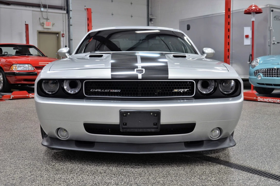 2008 Dodge Challenger SRT8 & 392 3rd Gen - Image 17 of 31