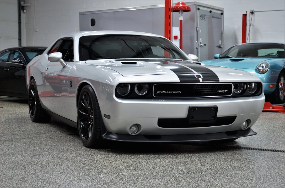2008 Dodge Challenger SRT8 & 392 3rd Gen - Image 12 of 31