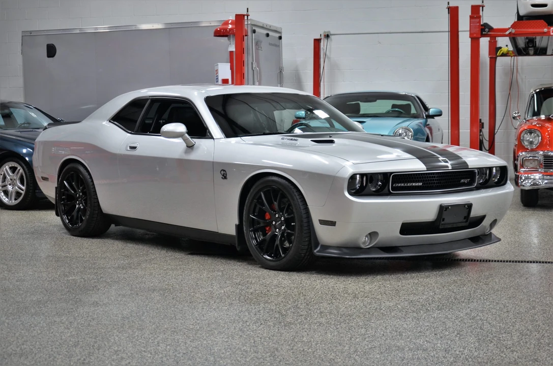2008 Dodge Challenger SRT8 & 392 3rd Gen - Image 11 of 31