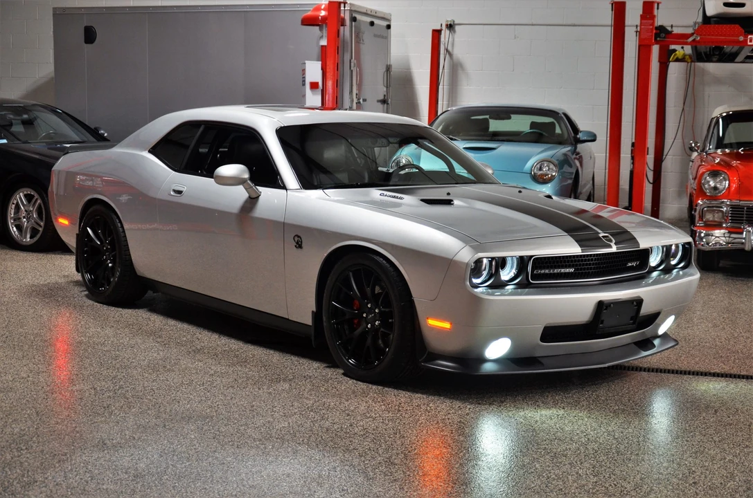 2008 Dodge Challenger SRT8 & 392 3rd Gen - Image 6 of 31