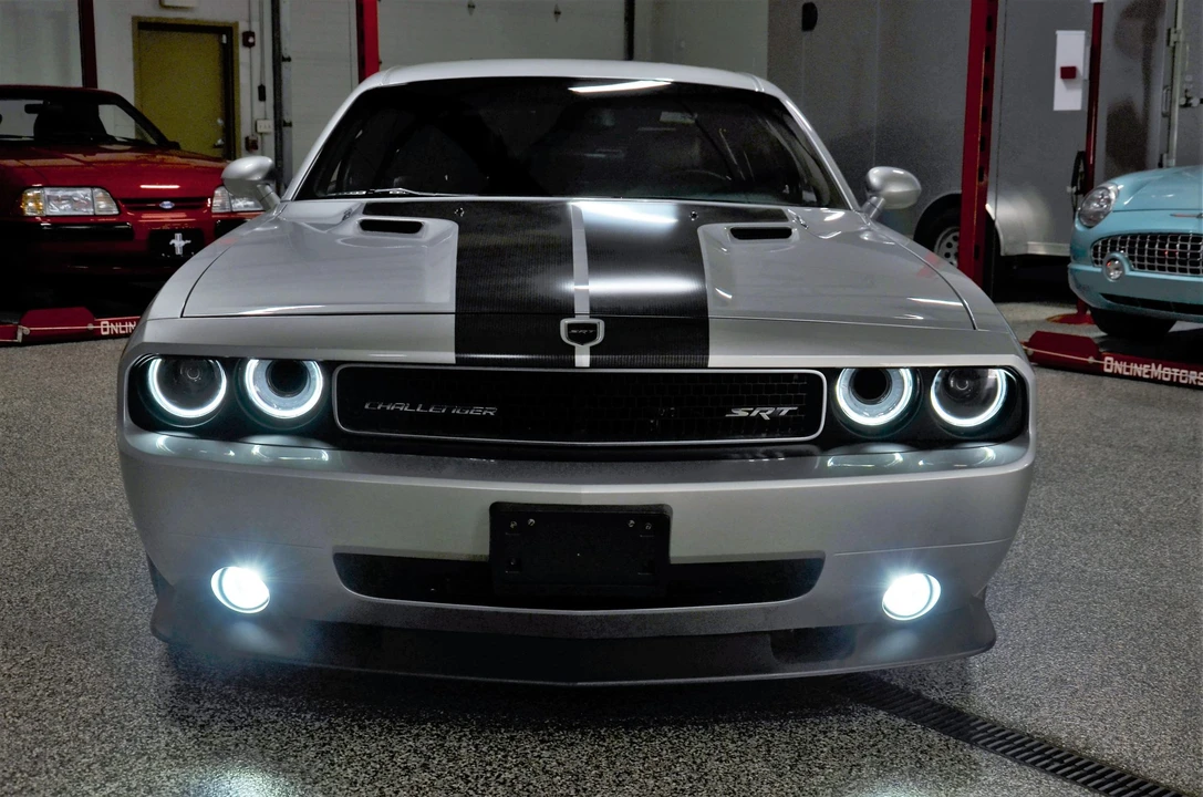 2008 Dodge Challenger SRT8 & 392 3rd Gen - Image 15 of 31