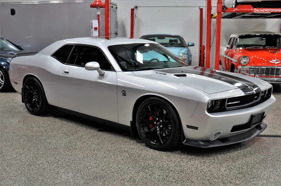 2008 Dodge Challenger SRT8 & 392 3rd Gen - Image 4 of 31
