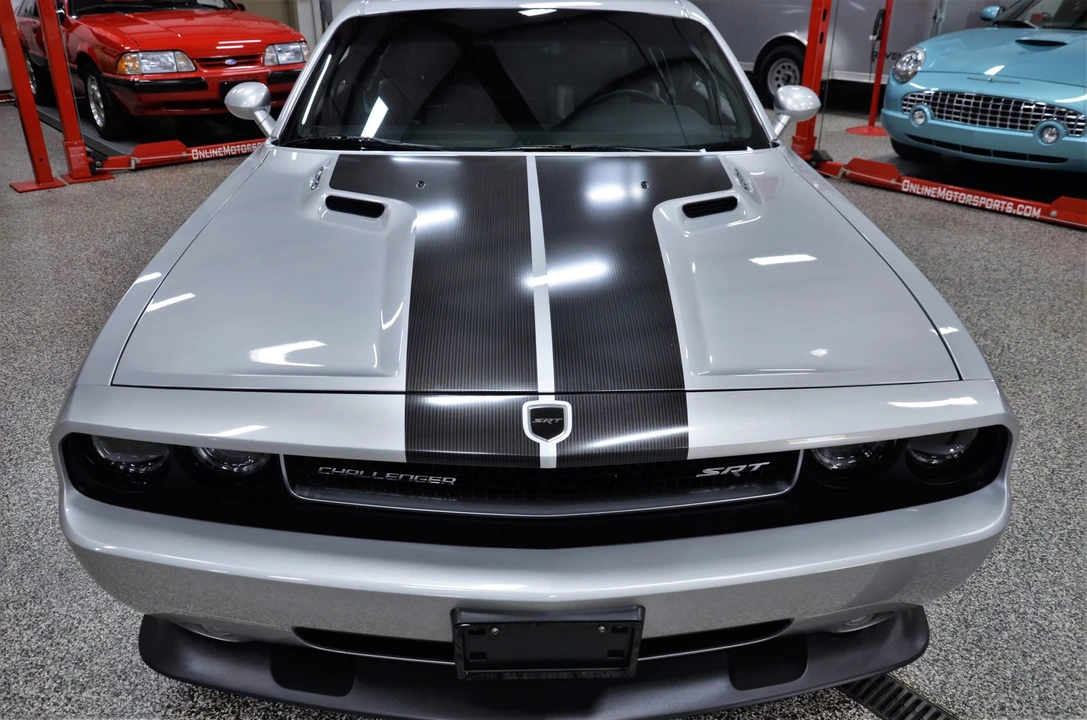 2008 Dodge Challenger SRT8 & 392 3rd Gen - Image 14 of 31