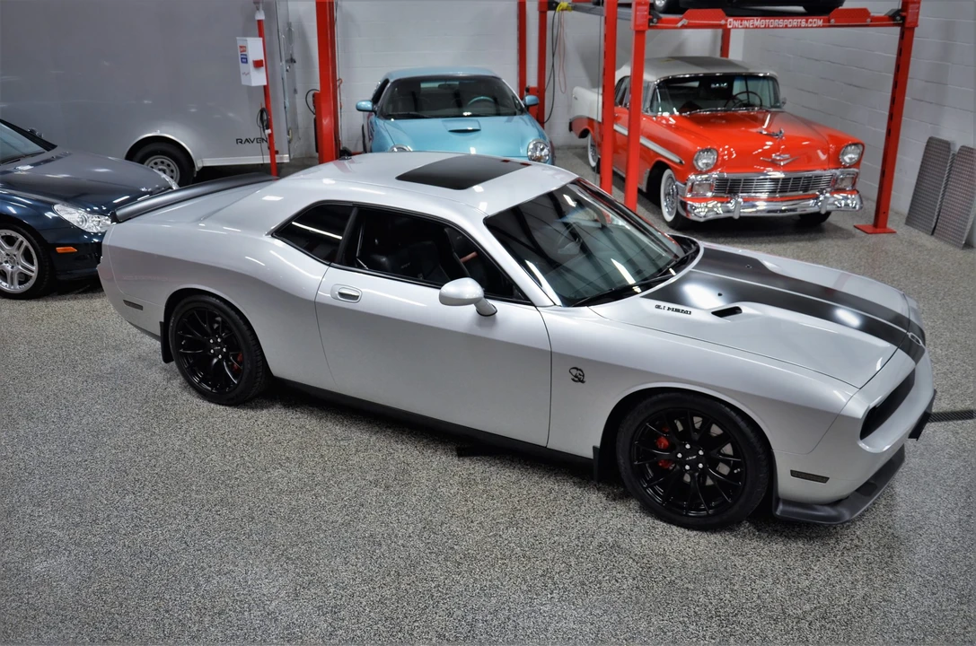 2008 Dodge Challenger SRT8 & 392 3rd Gen - Image 3 of 31