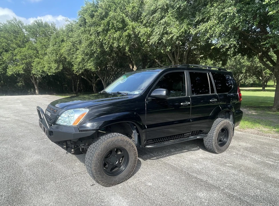 2008 Lexus GX 1st Gen - Image 3 of 31
